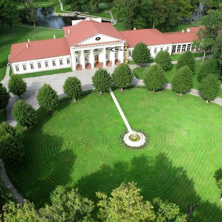 Taujenu Dvaro Sveciu Namai Taujenai Экстерьер фото